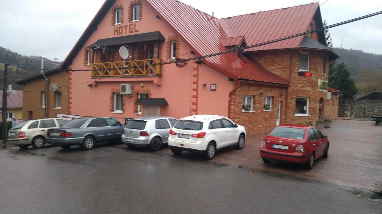Hotel Kolonial Skalité Exterior photo